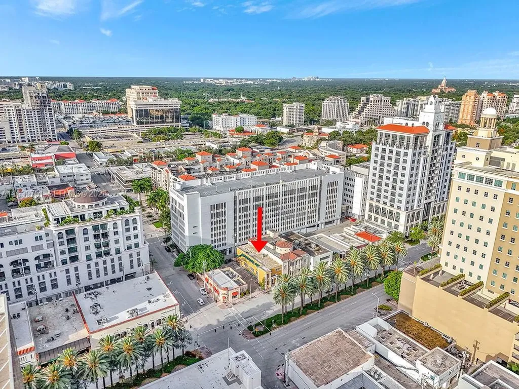 308 Alhambra Circle Coral Gables FL 33134