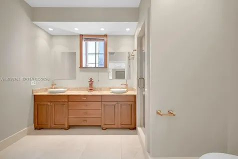 308 Alhambra Circle Coral Gables FL 33134
