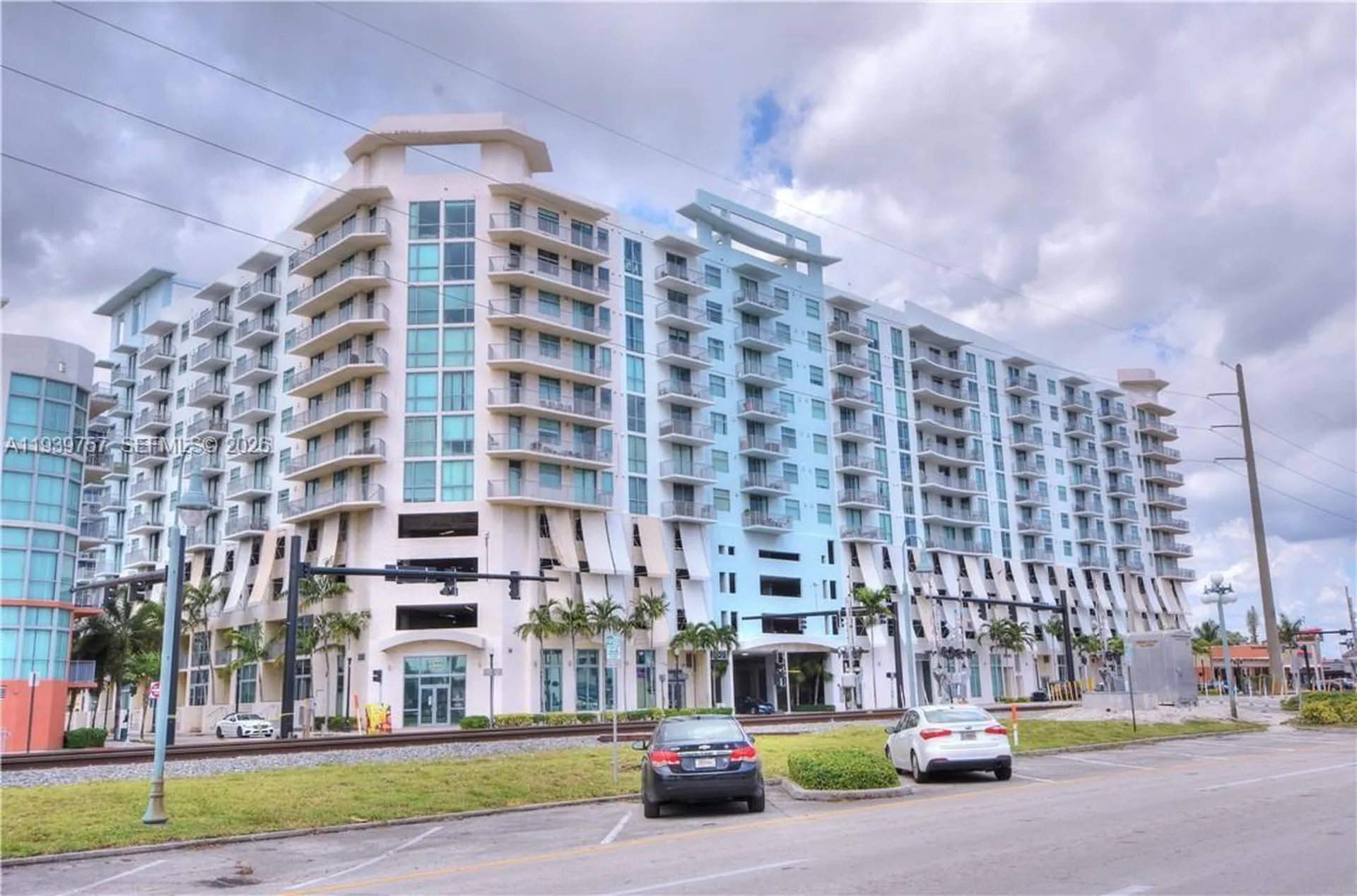 140 S Dixie Highway Hollywood FL 33020