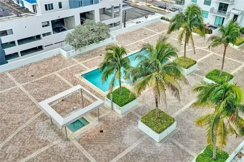 140 S Dixie Highway Hollywood FL 33020