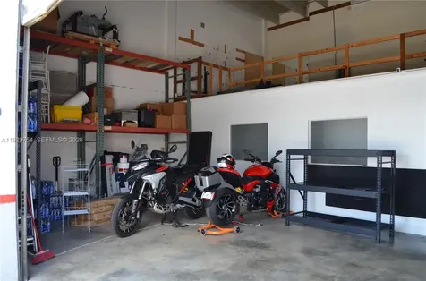 7311 NW 12th Street Miami FL 33126