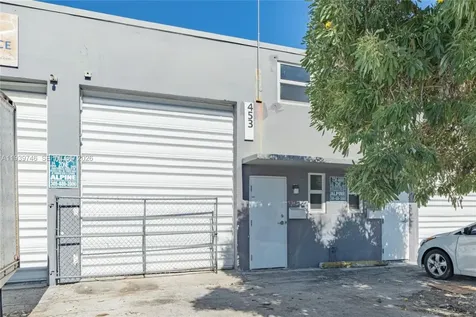 453 W 28th Street Hialeah FL 33010