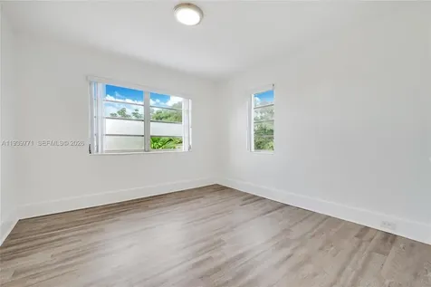 1736 SW 9th Street Miami FL 33135