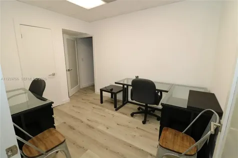 7452 SW 48th Street Miami FL 33155
