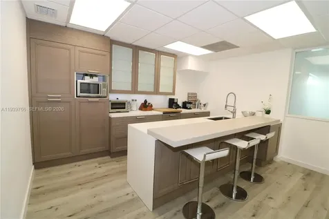 7452 SW 48th Street Miami FL 33155