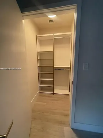 2505 NE 193rd Street Aventura FL 33180