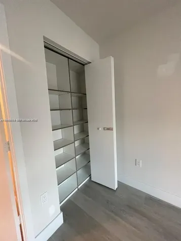 2505 NE 193rd Street Aventura FL 33180