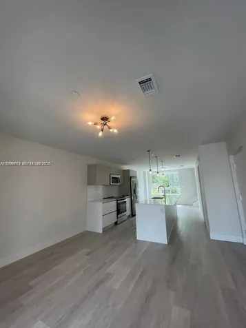 2505 NE 193rd Street Aventura FL 33180