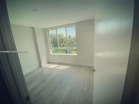 2505 NE 193rd Street Aventura FL 33180