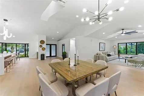 2 Dunbar Road Palm Beach Gardens FL 33418