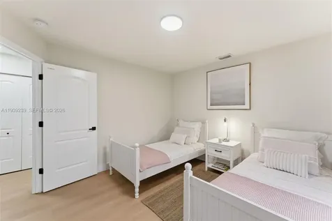 2 Dunbar Road Palm Beach Gardens FL 33418