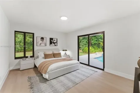 2 Dunbar Road Palm Beach Gardens FL 33418