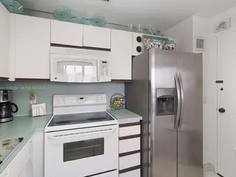 3505 S Ocean Drive Hollywood FL 33019