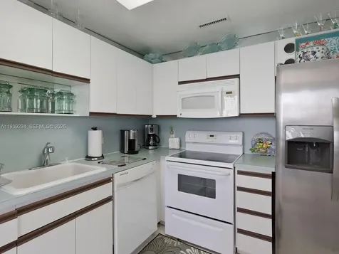 3505 S Ocean Drive Hollywood FL 33019