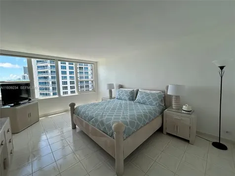 3505 S Ocean Drive Hollywood FL 33019