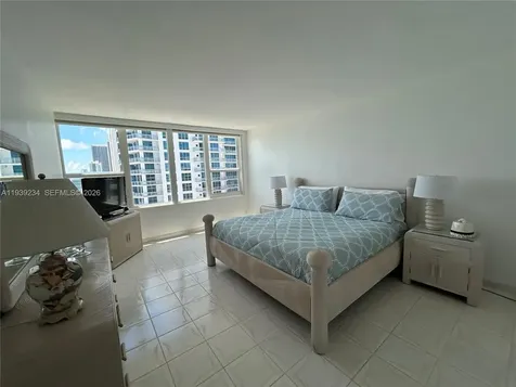 3505 S Ocean Drive Hollywood FL 33019