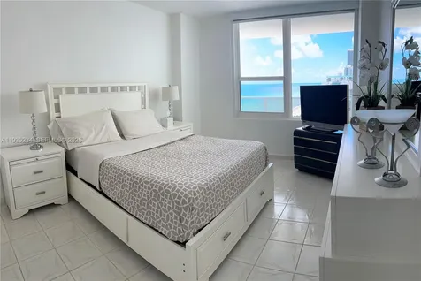 3505 S Ocean Drive Hollywood FL 33019