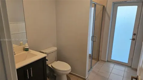 1433 SE 27th Terrace Homestead FL 33035