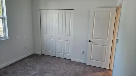 1433 SE 27th Terrace Homestead FL 33035