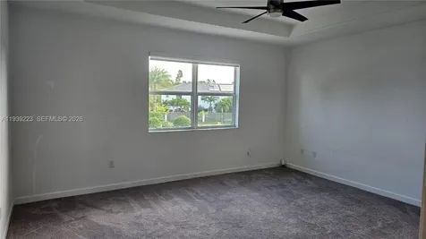 1433 SE 27th Terrace Homestead FL 33035