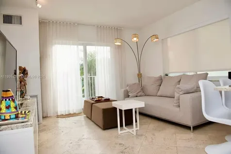 1420 Pennsylvania Avenue Miami Beach FL 33139