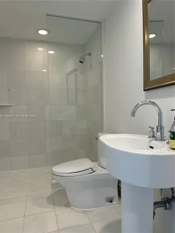 2950 NE 188 Street Aventura FL 33180