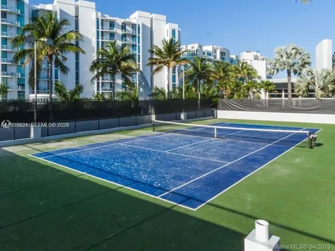 2950 NE 188 Street Aventura FL 33180