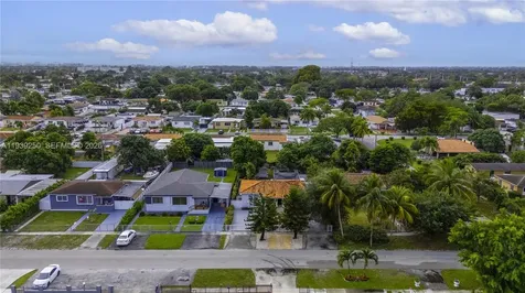 116 E 59 Hialeah FL 33013