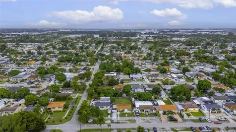 116 E 59 Hialeah FL 33013