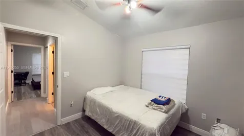 2006 SE 14th Court Homestead FL 33035
