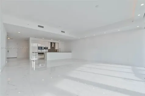 17475 Collins Avenue Sunny Isles Beach FL 33160