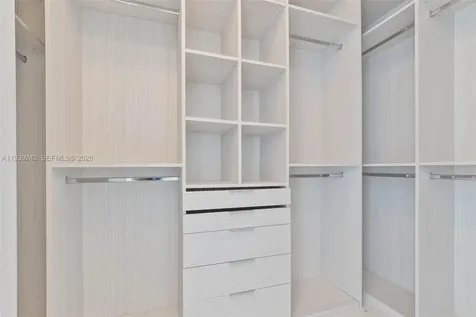 17475 Collins Avenue Sunny Isles Beach FL 33160