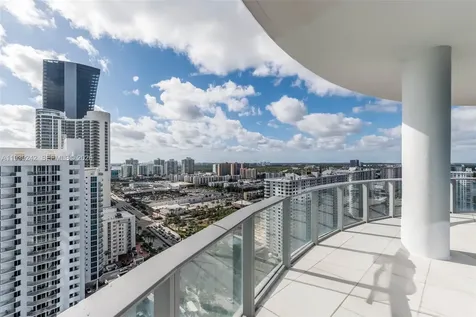17475 Collins Avenue Sunny Isles Beach FL 33160