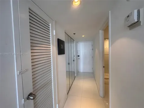 100 Lincoln Road Miami Beach FL 33139