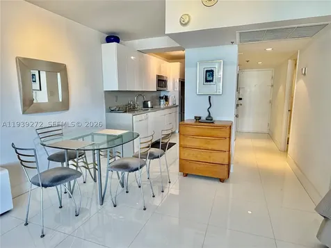 100 Lincoln Road Miami Beach FL 33139