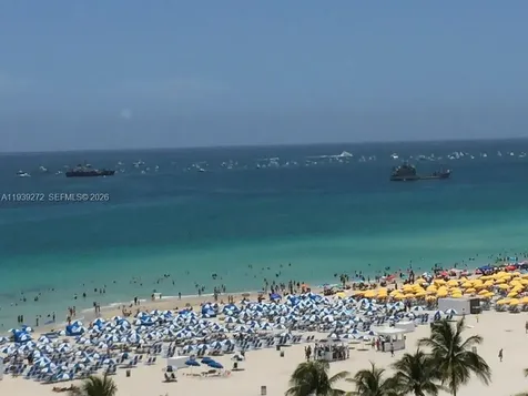 100 Lincoln Road Miami Beach FL 33139