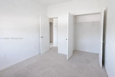 112 Tarracina Daytona FL 32117