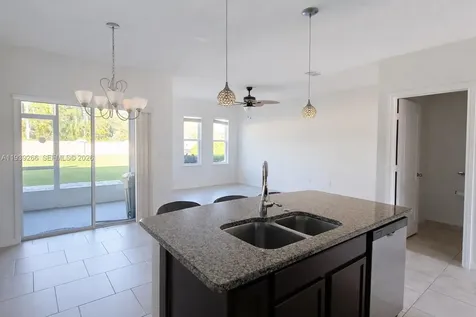 112 Tarracina Daytona FL 32117