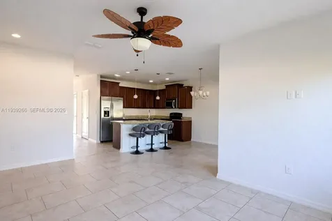 112 Tarracina Daytona FL 32117