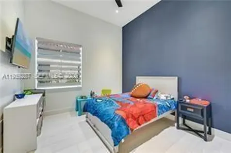 4919 Frattinas Ave Maria FL 34142