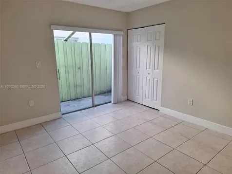 250 NW 107th Avenue Miami FL 33172