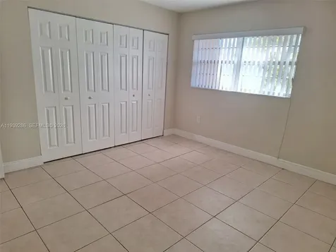 250 NW 107th Avenue Miami FL 33172