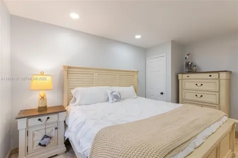 3010 NE 58th Street Fort Lauderdale FL 33308