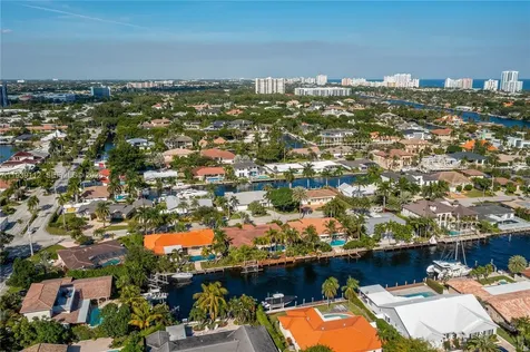 3010 NE 58th Street Fort Lauderdale FL 33308