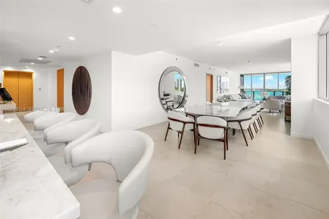 1135 103 Bay Harbor Islands FL 33154