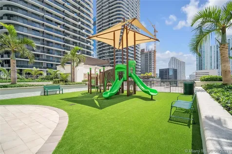 999 SW 1st Avenue Miami FL 33130
