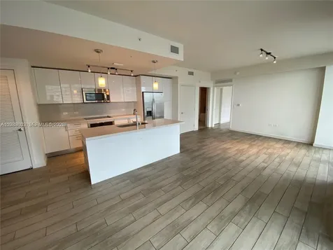 999 SW 1st Avenue Miami FL 33130