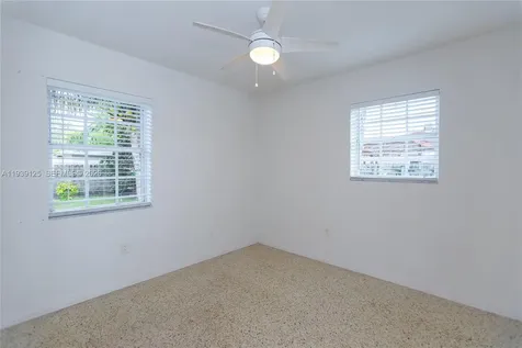 6765 SW 51st Street Miami FL 33155