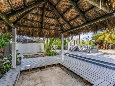 25372 SW 122nd Court Homestead FL 33032