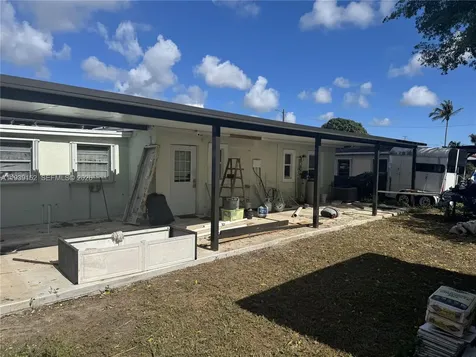 2550 NW 153rd Street Miami Gardens FL 33054